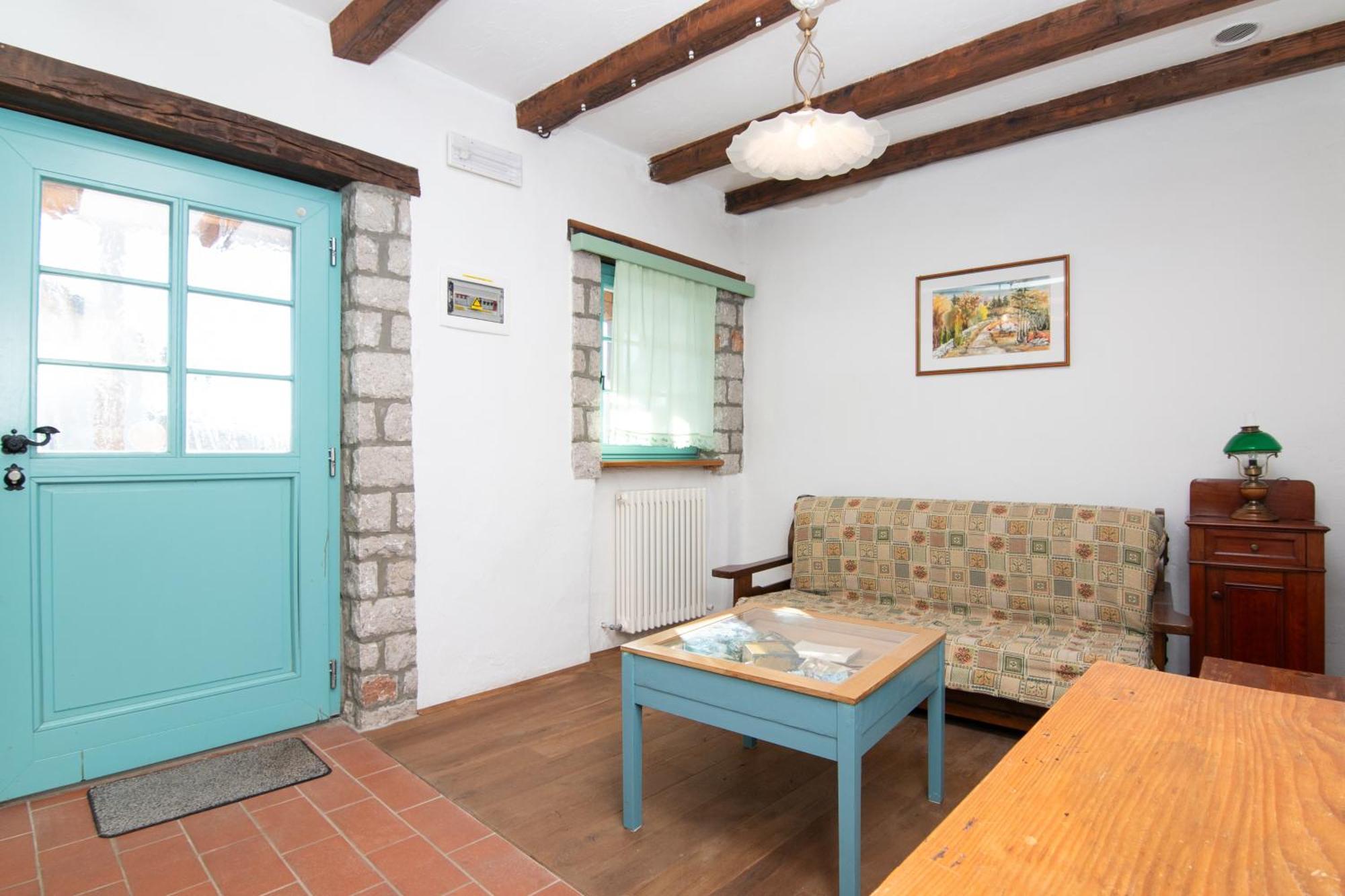 Apartments Valentinus 1800 Sežana Extérieur photo